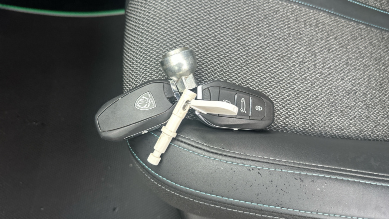 Peugeot 3008 1.5 BlueHDi Allure Premium 5dr Diesel Estate